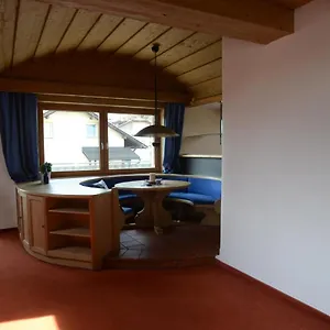 https://design-apartment-mit-terrasse.innsbruckaustriahotels.com
