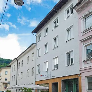 Topside Apartment