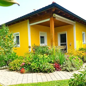 https://ferienhaus-schlagerbauer-biohof.saalbachhinterglemmhotels.com