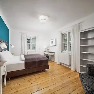 By Welcome To Holiday home
